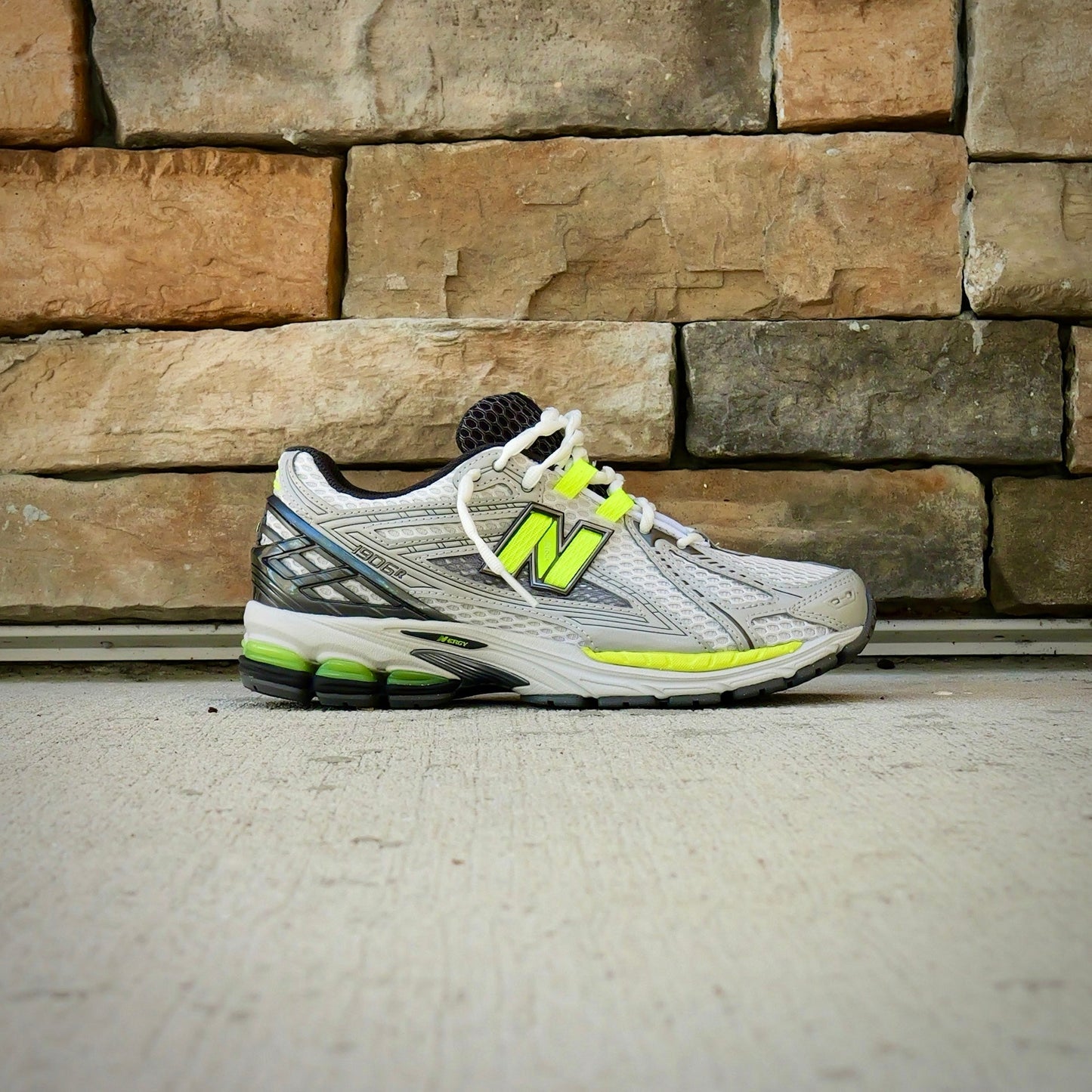 Mens New Balance 1906R (Grey/Green) U190652H