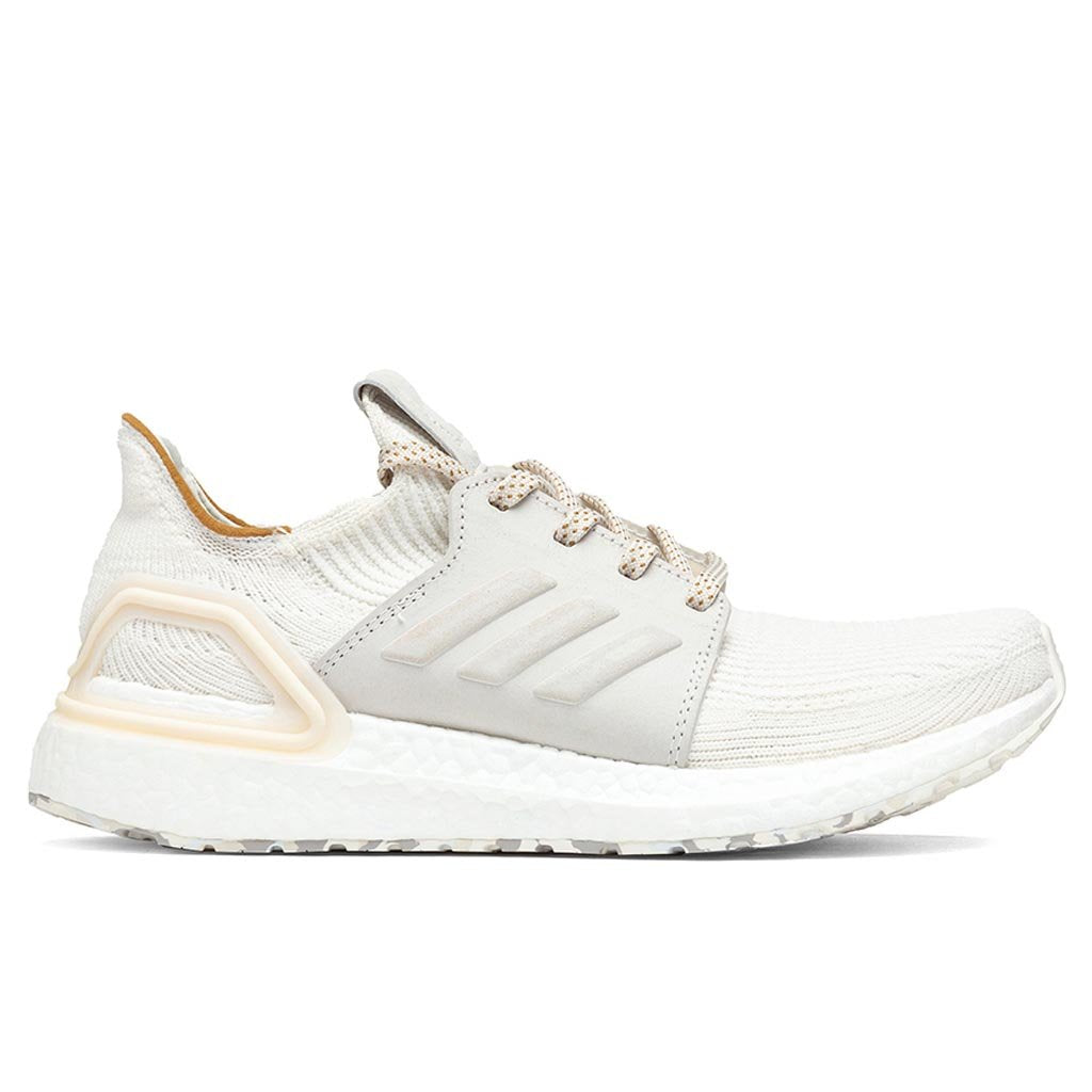 Adidas Originals x Universal Works Ultraboost 19 - White