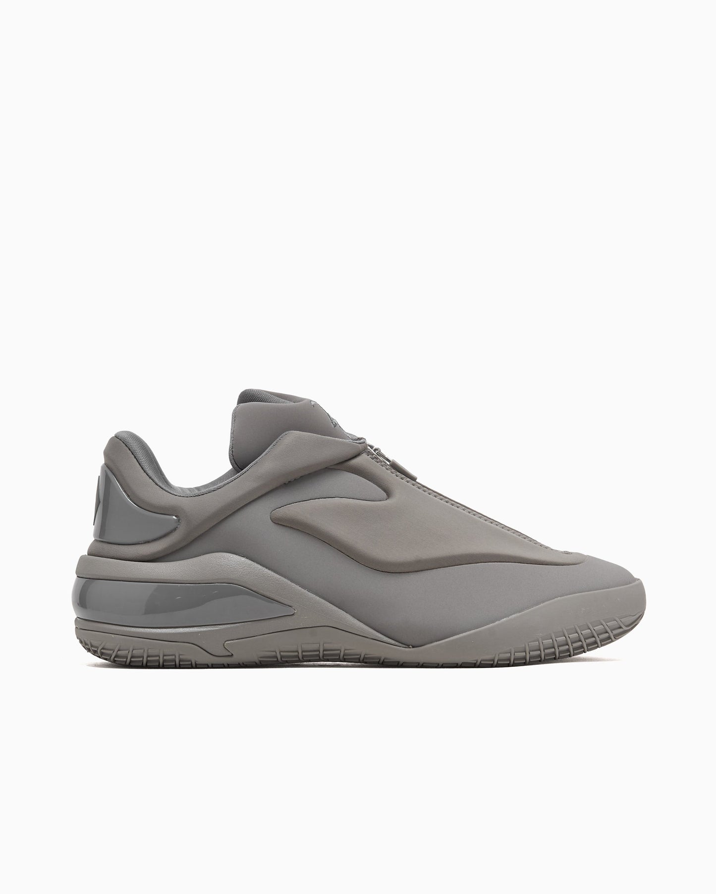 Converse Shai 001 "Ares Grey"