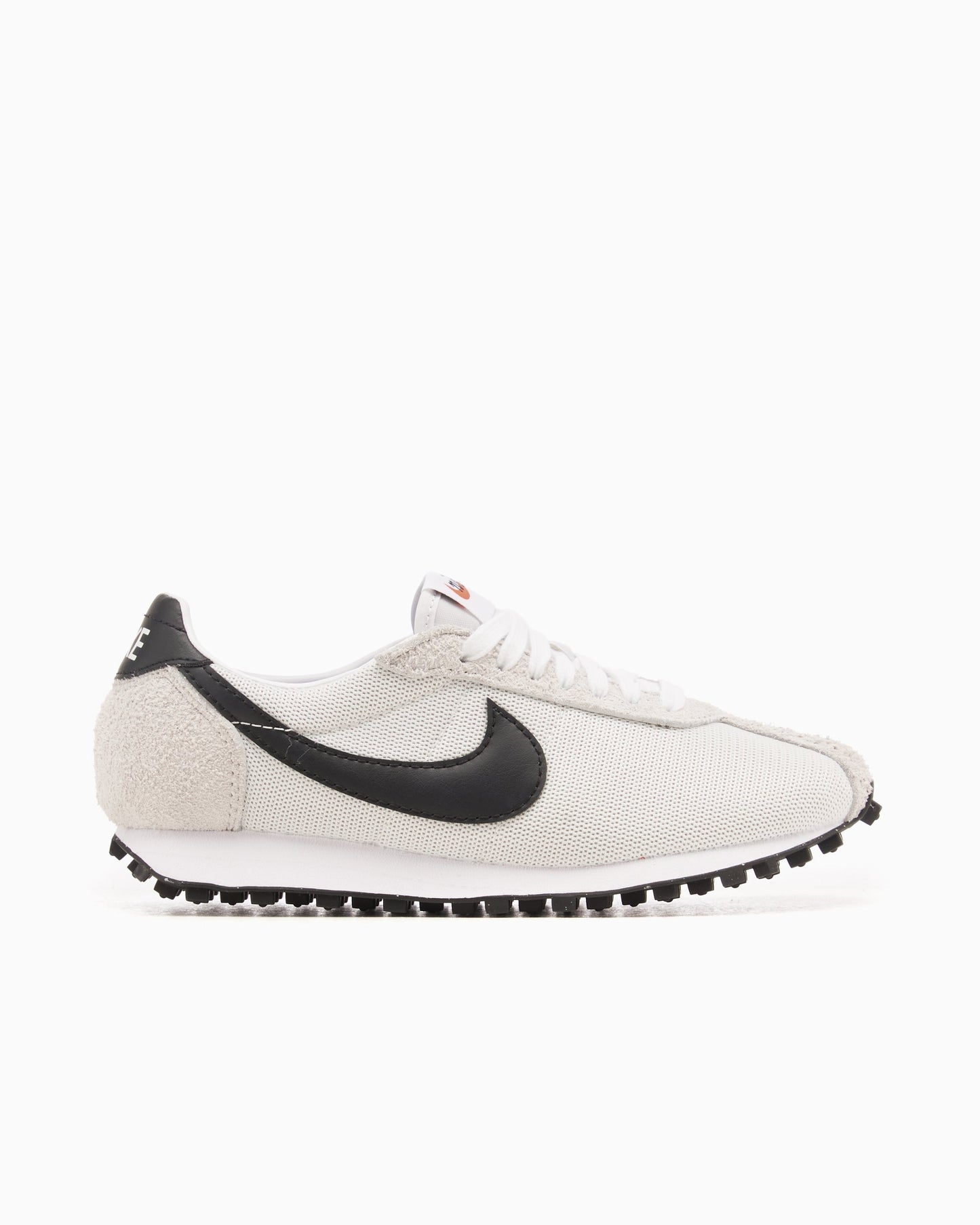 Nike Women's LD-1000
