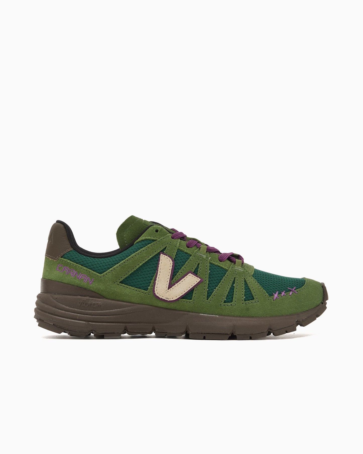 Veja x Carnan Salar Vibram
