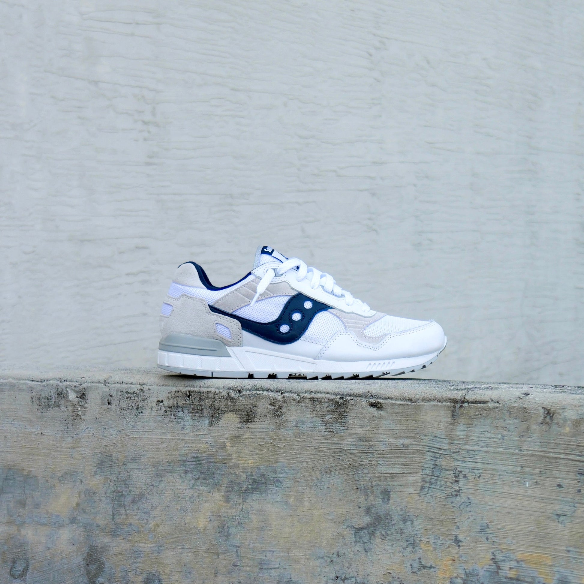 Mens Saucony Shadow 5000 (White/Navy)
