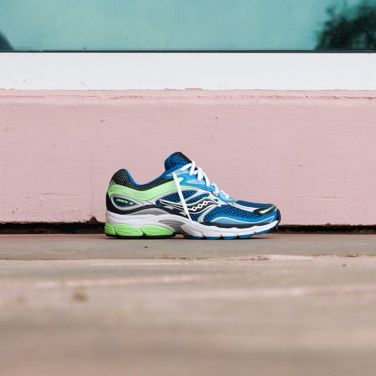 Mens Saucony ProGrid Omni 9 (Blue/Lime)