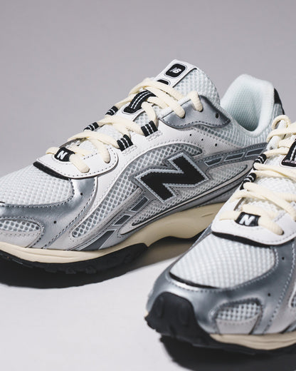 New Balance Unisex 204L Silver Metallic Garter Snake U204LSWB