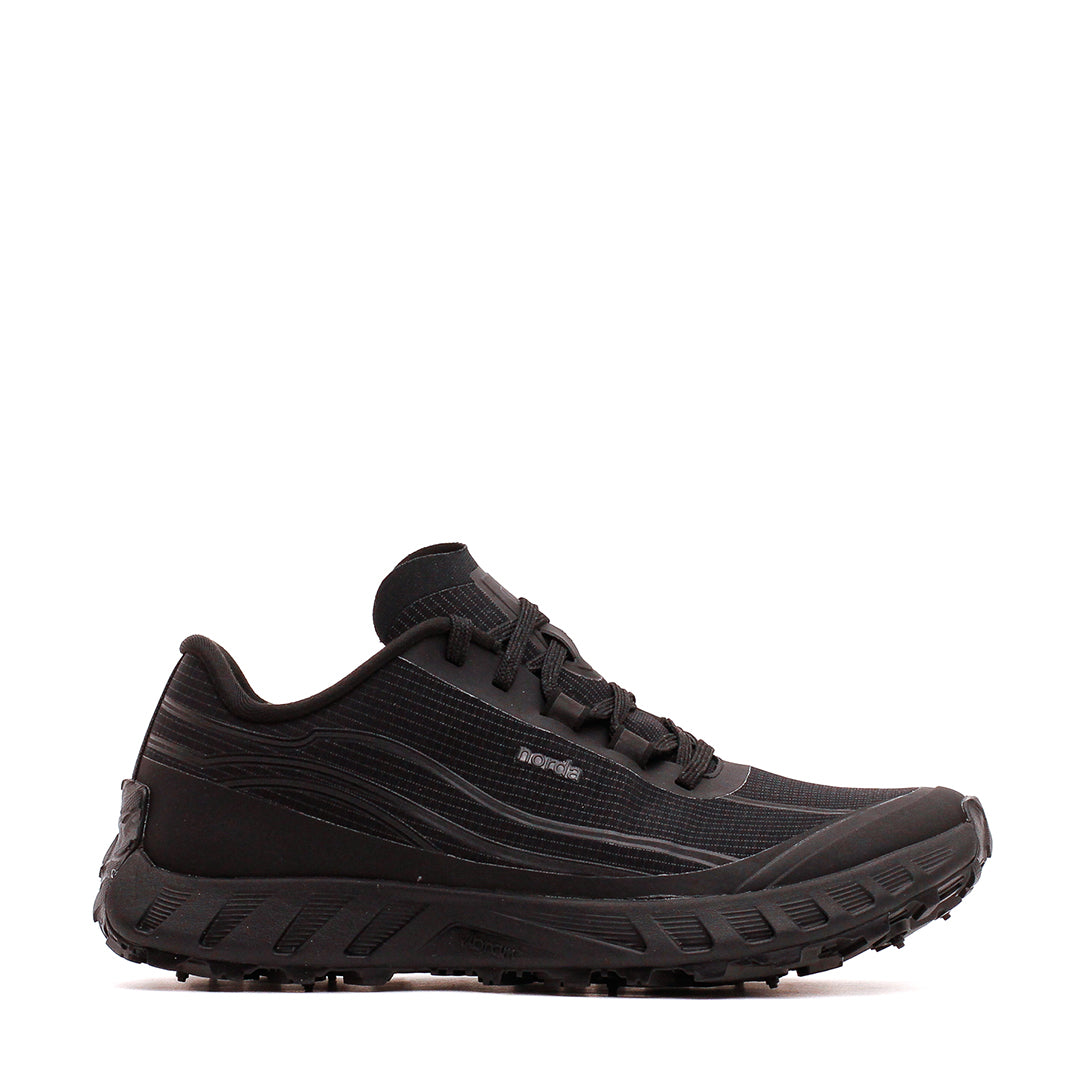 Norda Men 002 Stealth Black