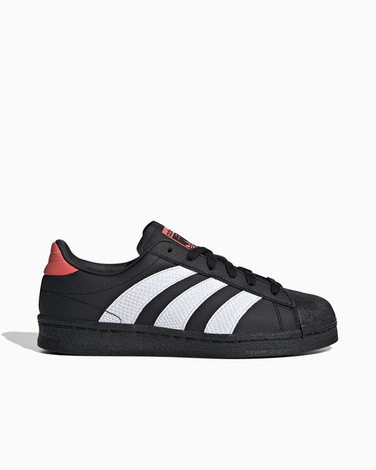 adidas Originals Women's Superstar 82