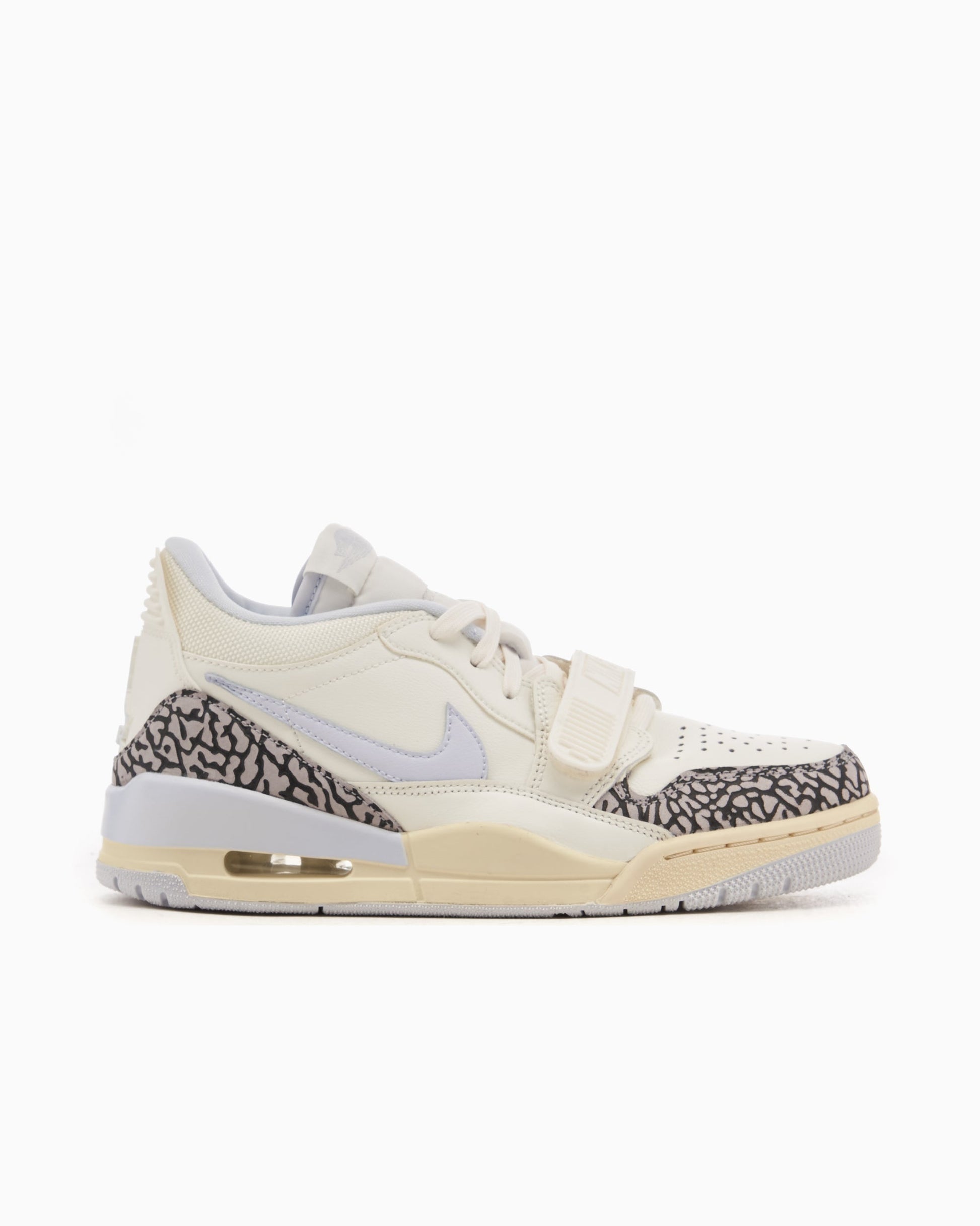 Air Jordan Women's Legacy 312 Low