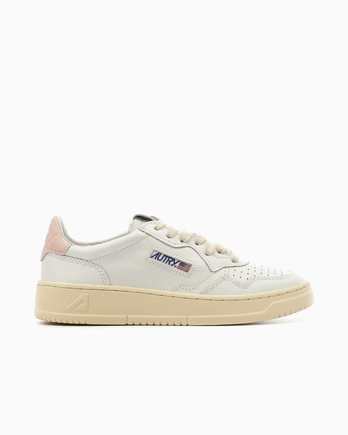 Autry Women's Medalist Low Leather