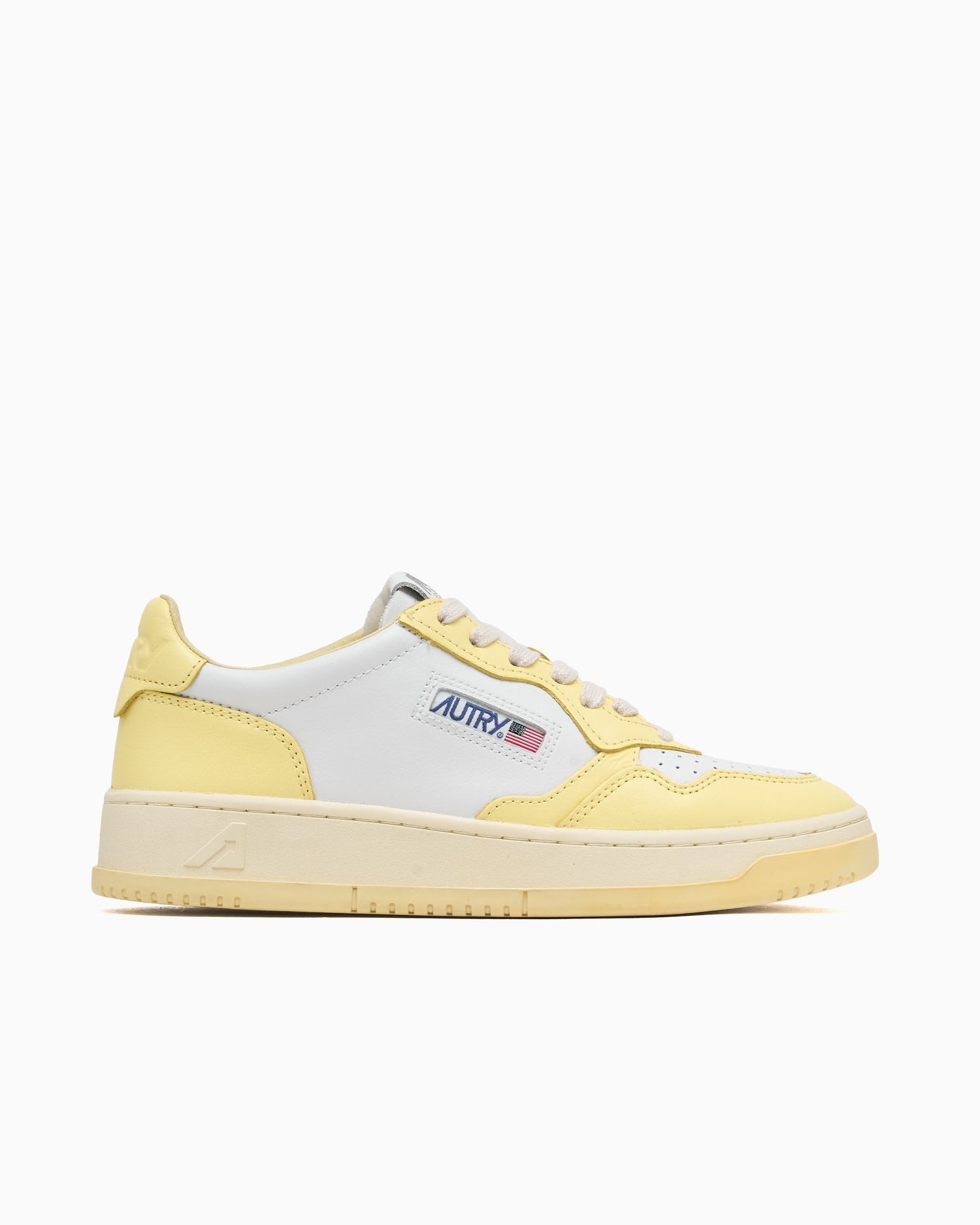 Autry Women's Medalist Low Leather