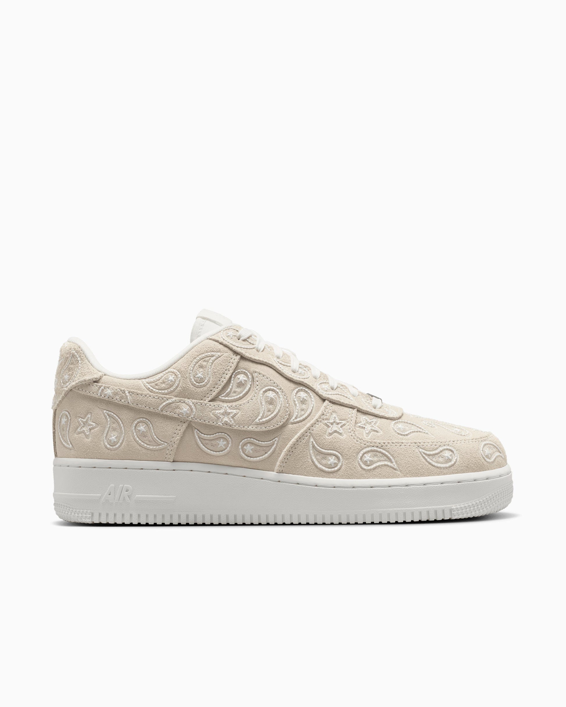 Nike Air Force 1 '07 LV8 "Paisley"