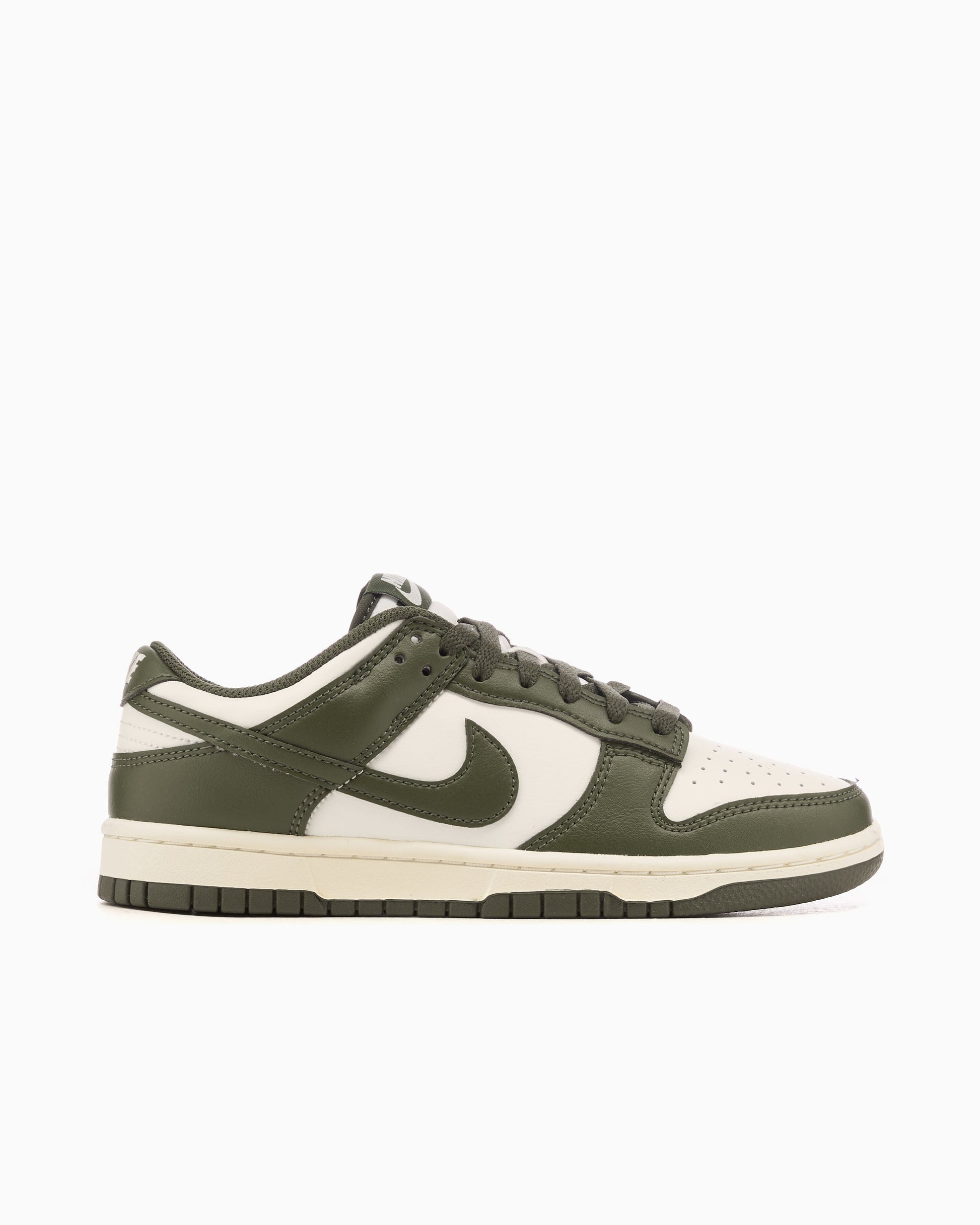 Nike Dunk Low Retro