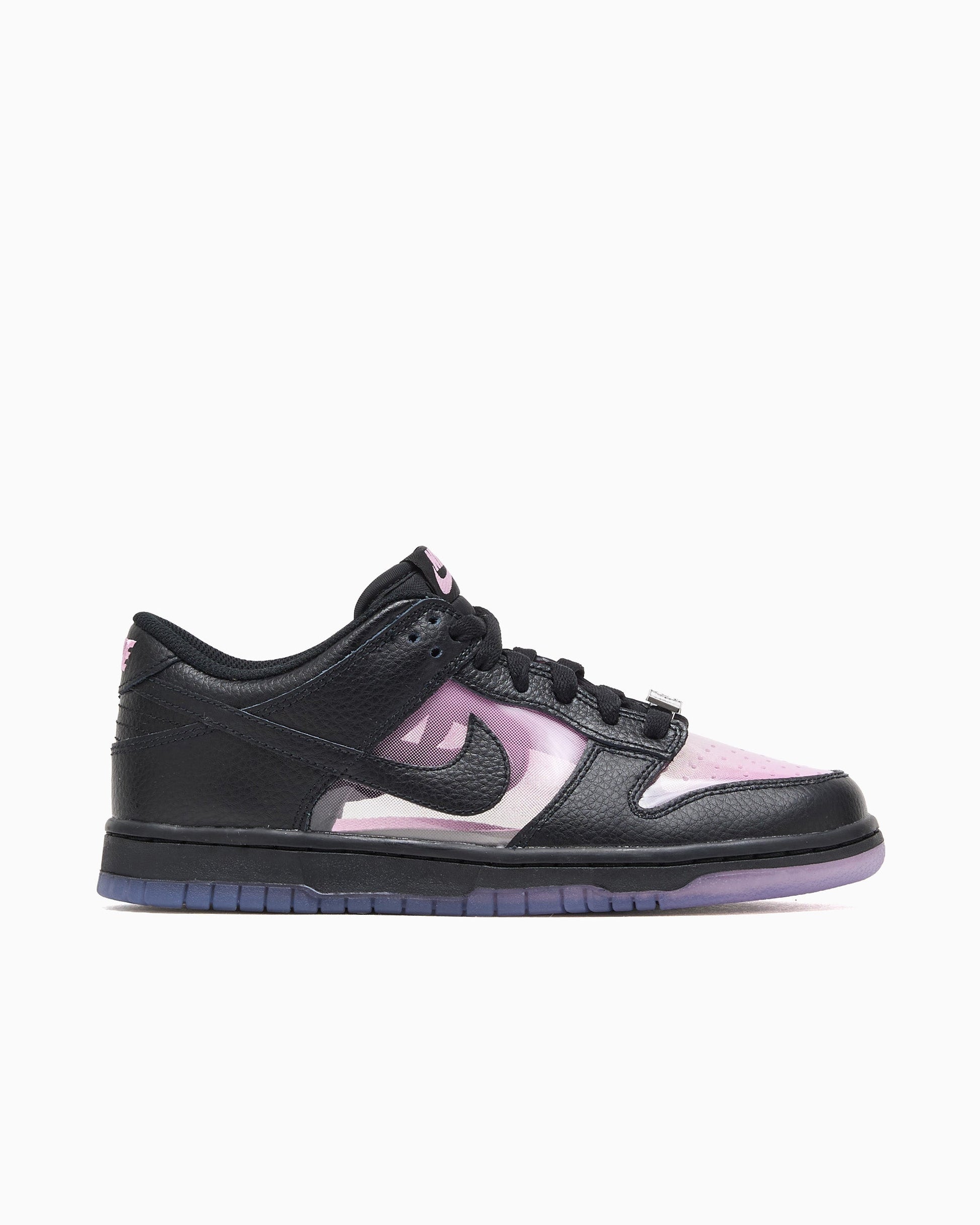 Nike Dunk Low Retro Premium "Black and Pink Rise"