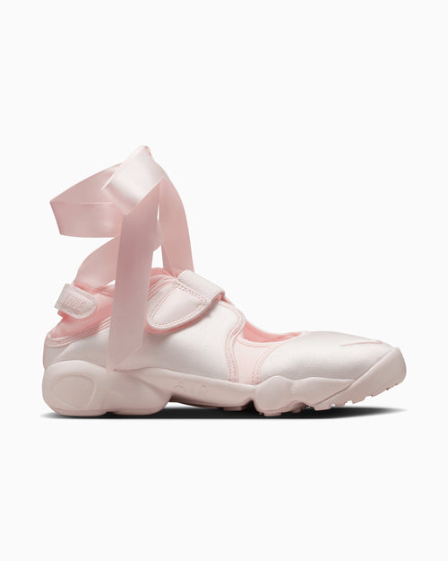 Nike Women's Air Rift SE