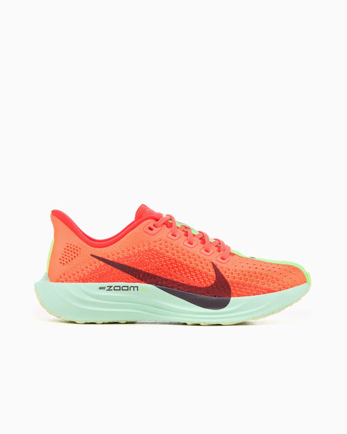Nike Women's Pegasus Plus