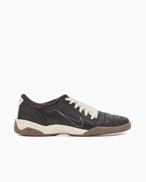 Nike Women's Total 90