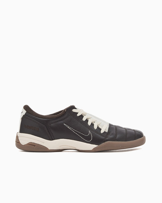 Nike Women's Total 90